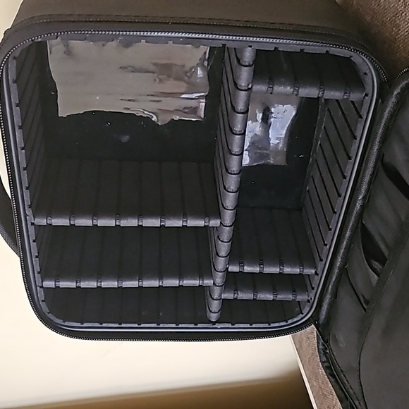 Cosmetic Bag - Picture 11 of 12